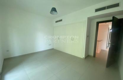 Townhouse - 2 - 3 for rent in Al Khaleej Village - Al Ghadeer - Abu Dhabi