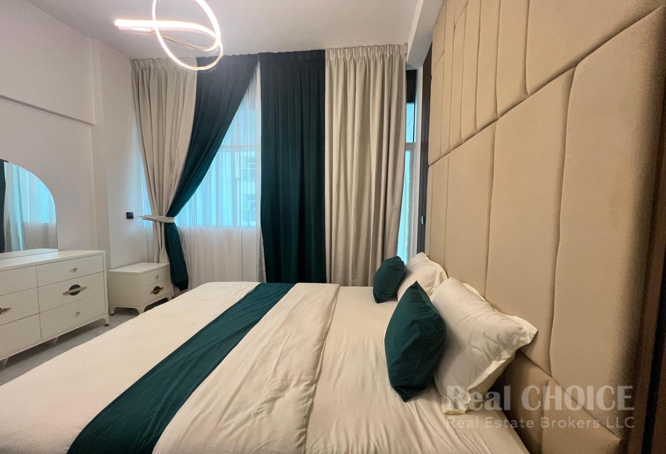 Prime Location | Furnished 1BR | Spacious Layout photo 9