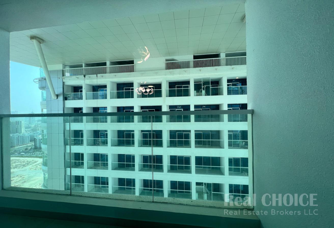 Prime Location | Furnished 1BR | Spacious Layout photo 15