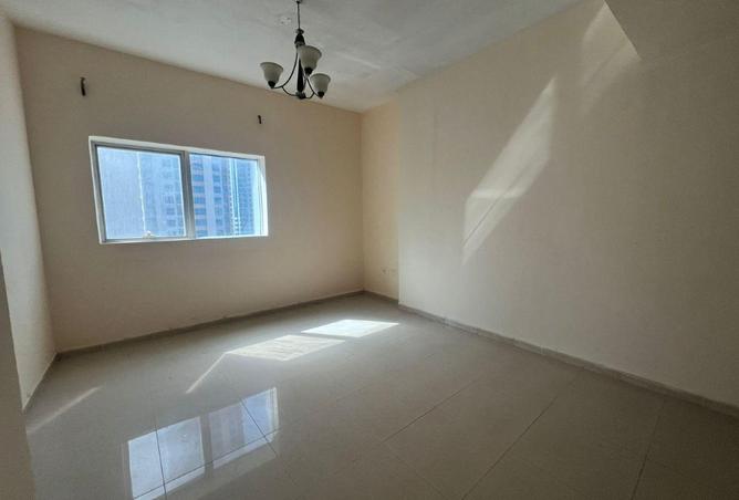 62066129 - Property Image 2