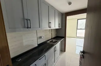 Apartment - Studio - 1 Bathroom for rent in Muweileh Community - Muwaileh Commercial - Sharjah