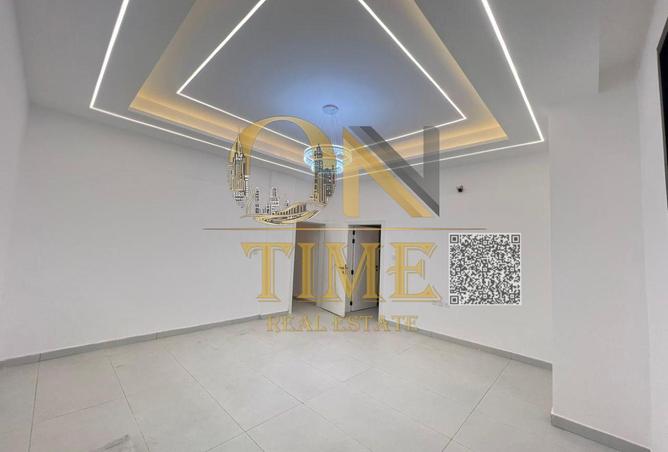 73877788 - Property Image 3