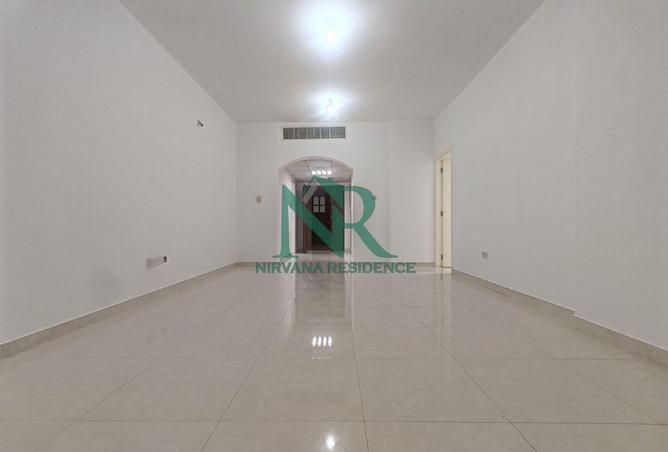 68290385 - Property Image 3