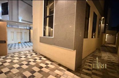 Villa - 5 Bedrooms - 7+ Bathrooms for rent in Al Yasmeen 1 - Al Yasmeen - Ajman