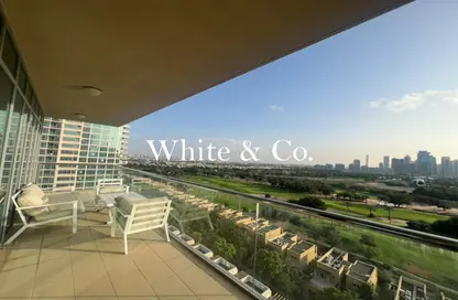 شقة - 2 غرف نوم - 2 حمامات للايجار في برج الجولف 1 - أبراج الجولف - ذا فيوز - دبي