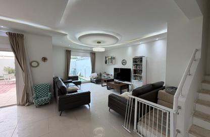 Villa - 5 Bedrooms - 6 Bathrooms for sale in Arabian Style - Al Reef Villas - Al Reef - Abu Dhabi Villa - 5 Bedrooms - 6 Bathrooms for sale in Arabian Style - Al Reef Villas - Al Reef - Abu Dhabi