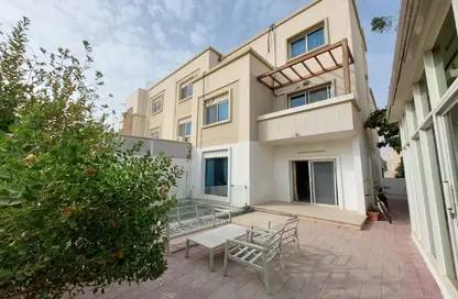 Villa - 5 Bedrooms - 6 Bathrooms for sale in Arabian Style - Al Reef Villas - Al Reef - Abu Dhabi Villa - 5 Bedrooms - 6 Bathrooms for sale in Arabian Style - Al Reef Villas - Al Reef - Abu Dhabi