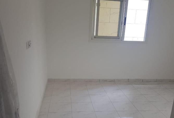 87027981 - Property Image 2