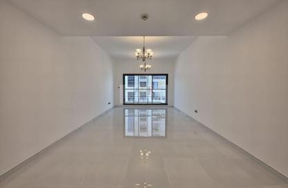 Apartment - 1 Bedroom - 2 Bathrooms for rent in Trio Building - Al Barsha 1 - Al Barsha - Dubai