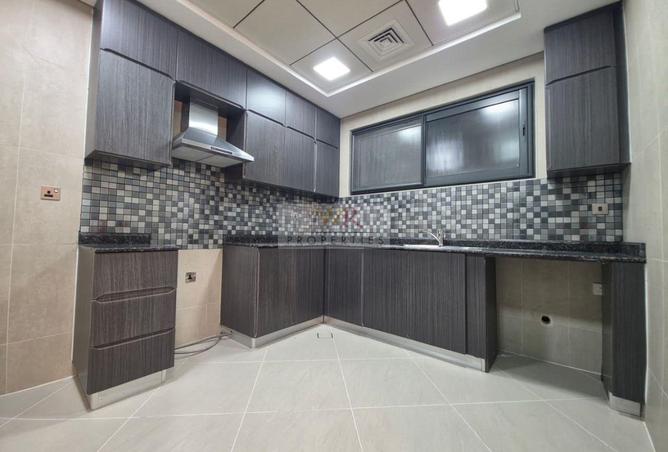 130223566 - Property Image 3