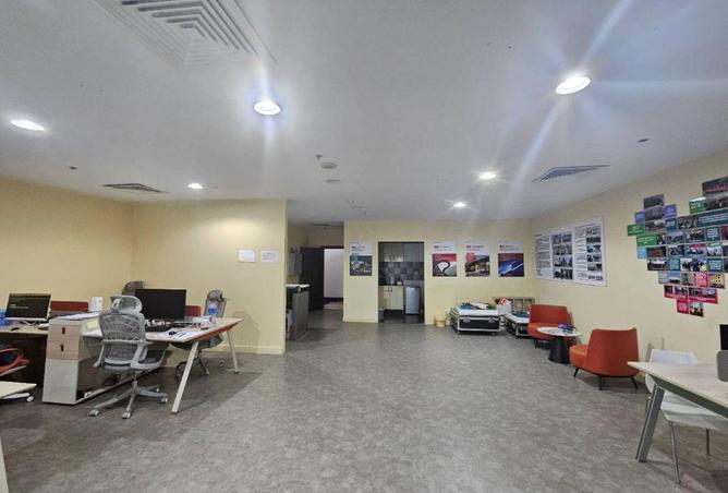 79384215 - صورة العقار 3