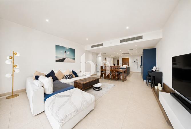 128808165 - Property Image 3