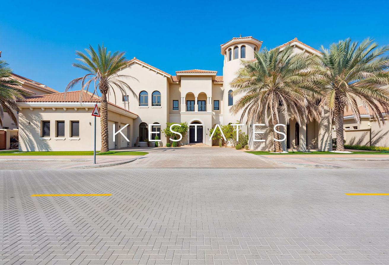 Signature Villas Frond E