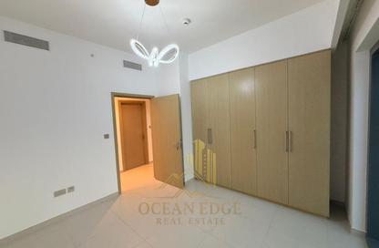 Apartment - 2 - 2 for rent in Burj Royale - Downtown Dubai - Dubai