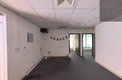 Office Space - Studio - 1 Bathroom for rent in Bayan Business Center - Dubai Investment Park 1 (DIP 1) - Dubai Investment Park (DIP) - Dubai