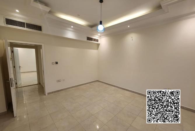 127009726 - Property Image 2