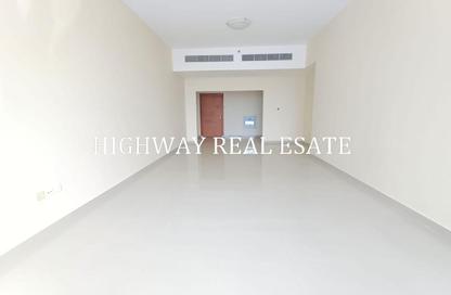 Apartment - 2 Bedrooms - 3 Bathrooms for rent in Golden Sands Tower - Al Nahda - Sharjah