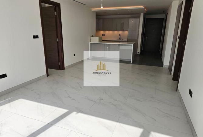 79444011 - Property Image 2