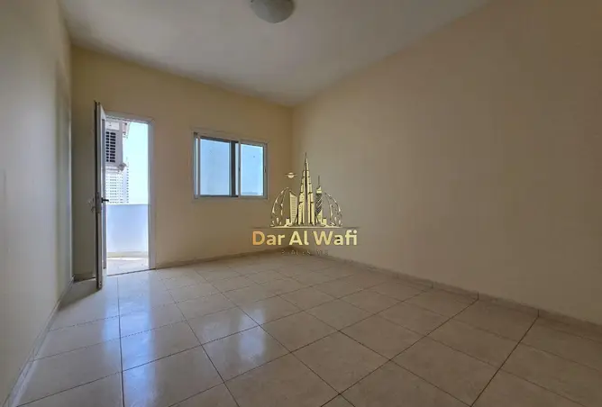 121978817 - Property Image 2