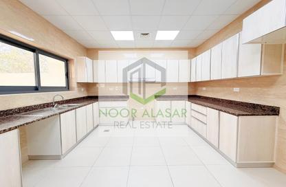 Villa - 5 Bedrooms - 6 Bathrooms for rent in Hor Al Anz Street - Hor Al Anz - Deira - Dubai