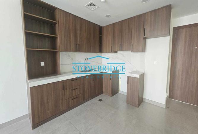 84070852 - Property Image 3
