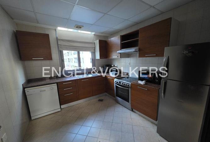 107729210 - Property Image 3