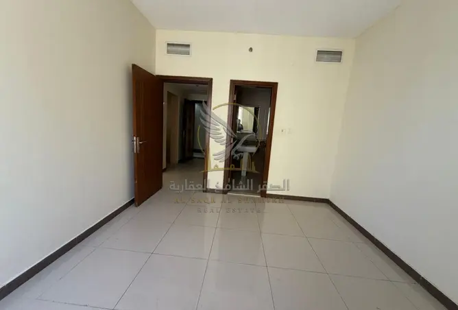 163701348 - Property Image 3