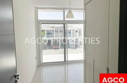 تاون هاوس - 3 غرف نوم - 3 حمامات للبيع في فلل اكنان - فاردون - داماك هيلز 2 - دبي