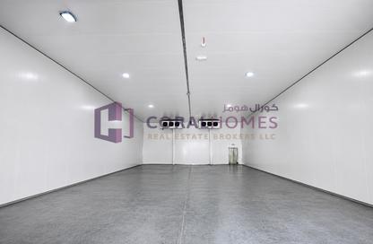 Warehouse - Studio for rent in Dubai Investment Park 2 (DIP 2) - Dubai Investment Park (DIP) - Dubai