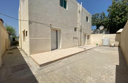 Villa - 2 Bedrooms - 2 Bathrooms for rent in Concorde Building 1 - Al Mamourah - Ras Al Khaimah
