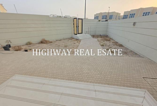 139242410 - Property Image 2