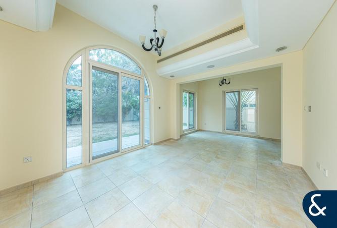 68663137 - Property Image 3