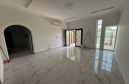 Villa - 5 Bedrooms - 5 Bathrooms for rent in Al Bateen - Al Ain