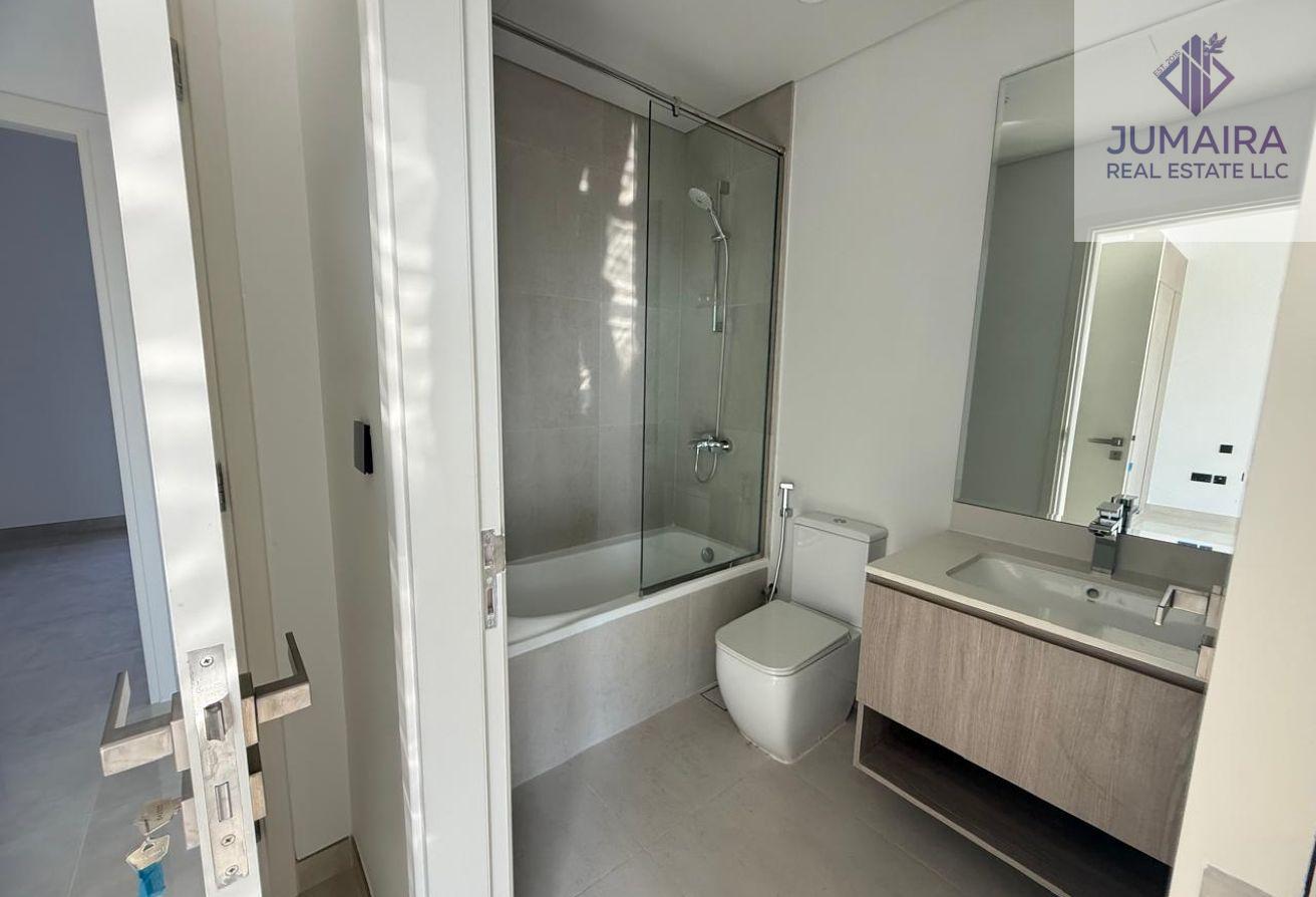 Prime 2BR | Opposite Gym |Island Living