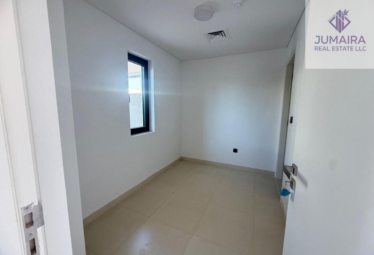 Prime 2BR | Opposite Gym |Island Living