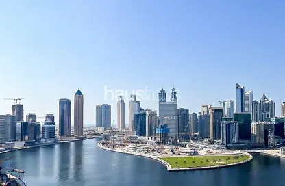 Apartment - 2 Bedrooms - 2 Bathrooms for rent in Damac Maison Prive A - Damac Maison Prive - Business Bay - Dubai