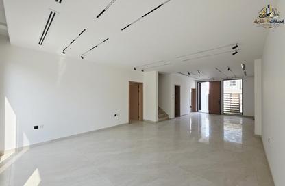 Villa - 4 - 6 for sale in Kabbali Hills - Al Helio 2 - Al Helio - Ajman