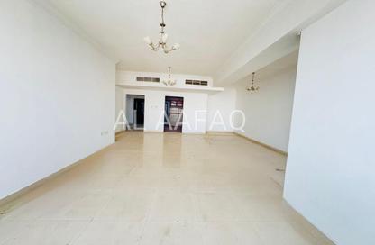 Apartment - 3 Bedrooms - 4 Bathrooms for rent in Al Majaz 3 - Al Majaz - Sharjah Apartment - 3 Bedrooms - 4 Bathrooms for rent in Al Majaz 3 - Al Majaz - Sharjah