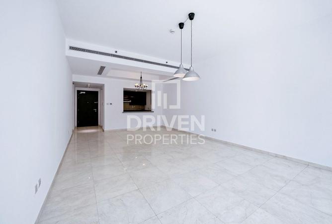 94025572 - Property Image 3