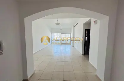 شقة - 2 غرف نوم - 3 حمامات للايجار في أوليمبك بارك 1 - أبراج اولمبيك بارك - مدينة دبي الرياضية - دبي