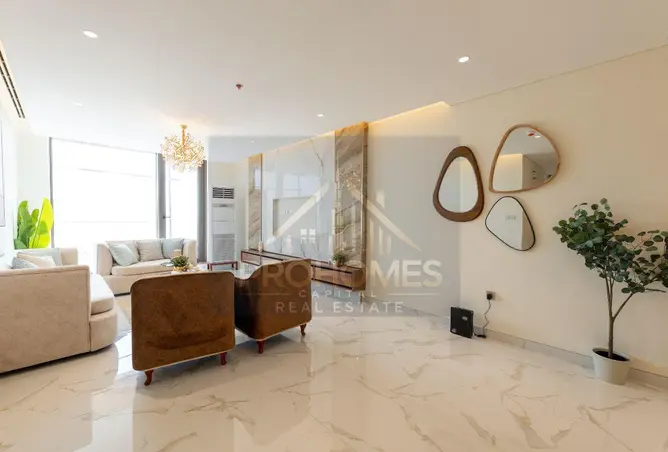 156058028 - Property Image 2