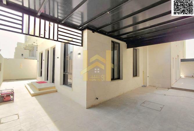 76976763 - Property Image 3