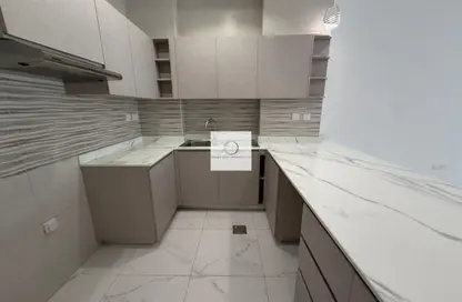 شقة - غرفة نوم - 2 حمامات للايجار في لا بلاج 2 - شارع شاطئ جميرا - جميرا - دبي