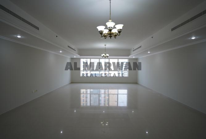 71116525 - صورة العقار 2