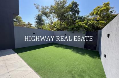 Townhouse - 2 - 4 for rent in Robinia - Masaar - Tilal City - Sharjah