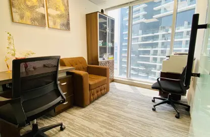مكتب - 1 حمام للايجار في برج أوبال - الخليج التجاري - دبي