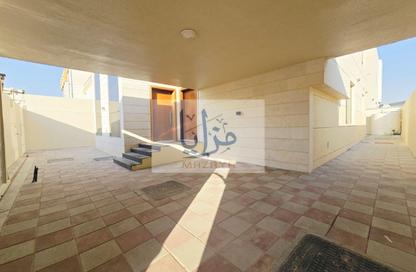 Villa - 5 - 7 for sale in Al Zaheya Gardens - Al Zahya - Ajman