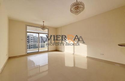 Apartment - 1 - 2 for rent in University View Block C - University View - Dubai Silicon Oasis - Dubai