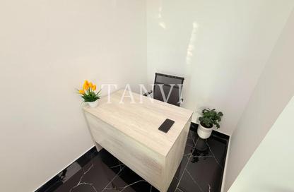 Office Space - Studio - 1 Bathroom for rent in Fatima Mohammad Ahmad Bin Suleiman Building - Al Raffa - Bur Dubai - Dubai
