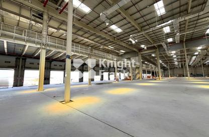 Warehouse - Studio for rent in Freezone South - Jebel Ali Freezone - Jebel Ali - Dubai